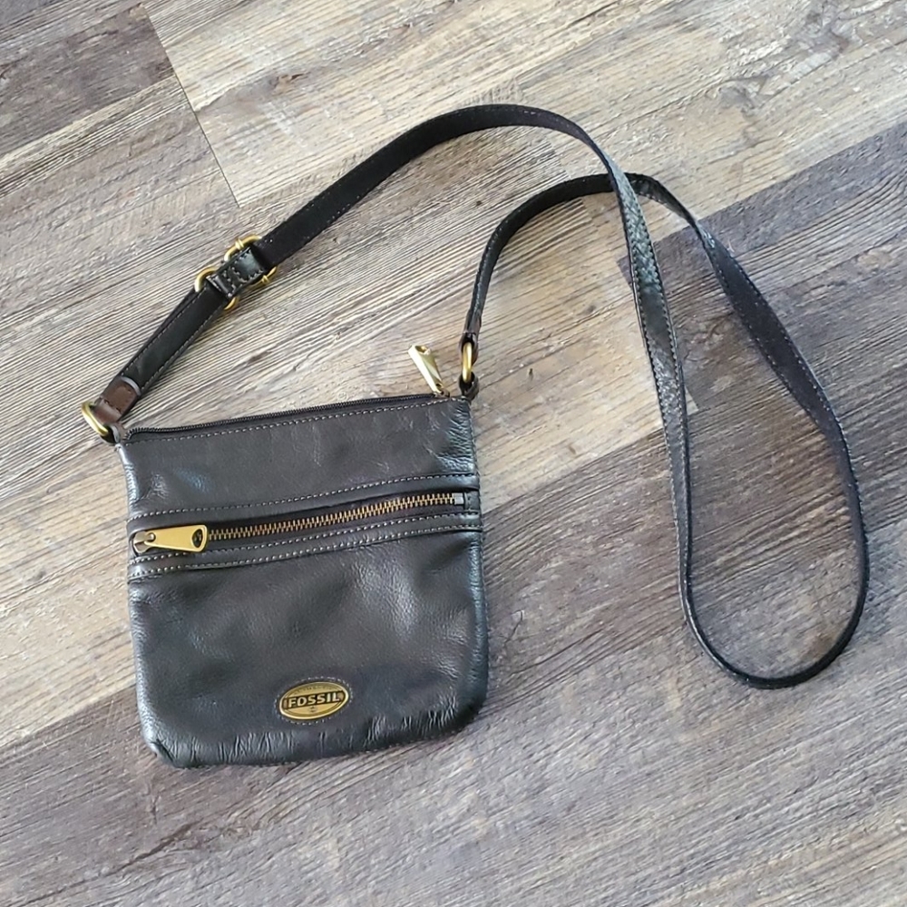 Authentic Fossil Black Leather Crossbody Bag Purse Y2K Casual Style